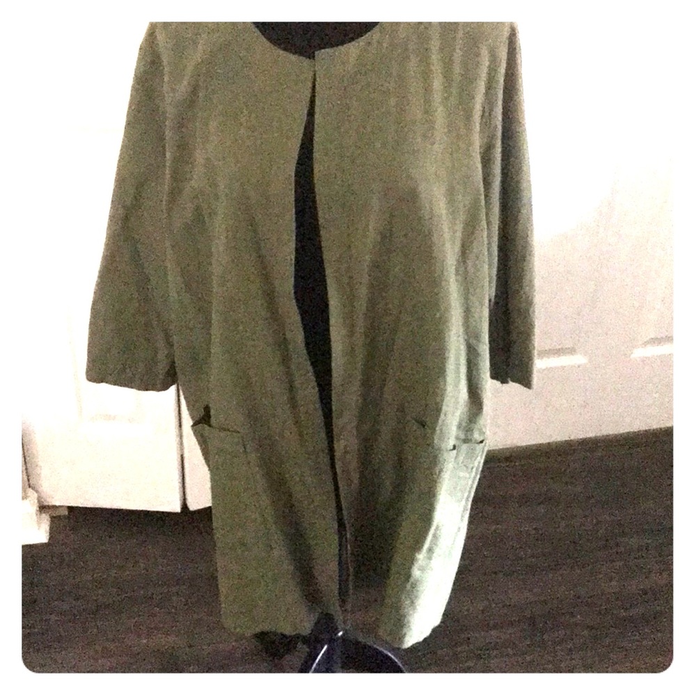 Eileen Fisher cotton jacket.